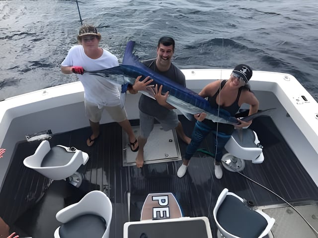 Inshore and Offshore fishing continues to be good